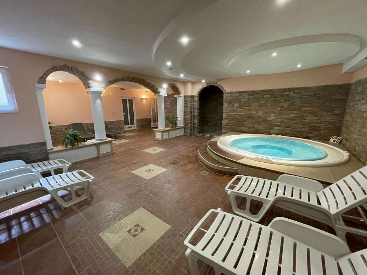Garda Wellness Apartmanhaz Hévíz Exterior foto