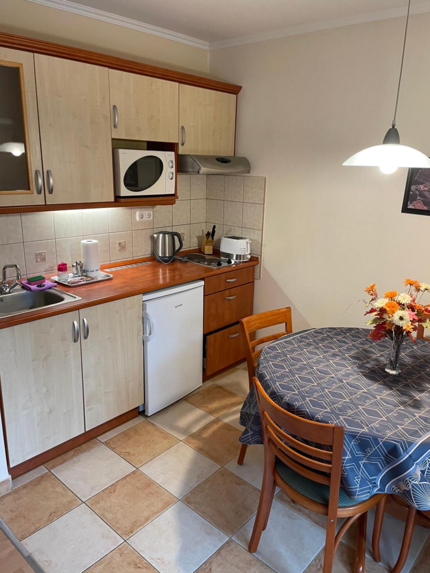 Garda Wellness Apartmanhaz Hévíz Zimmer foto