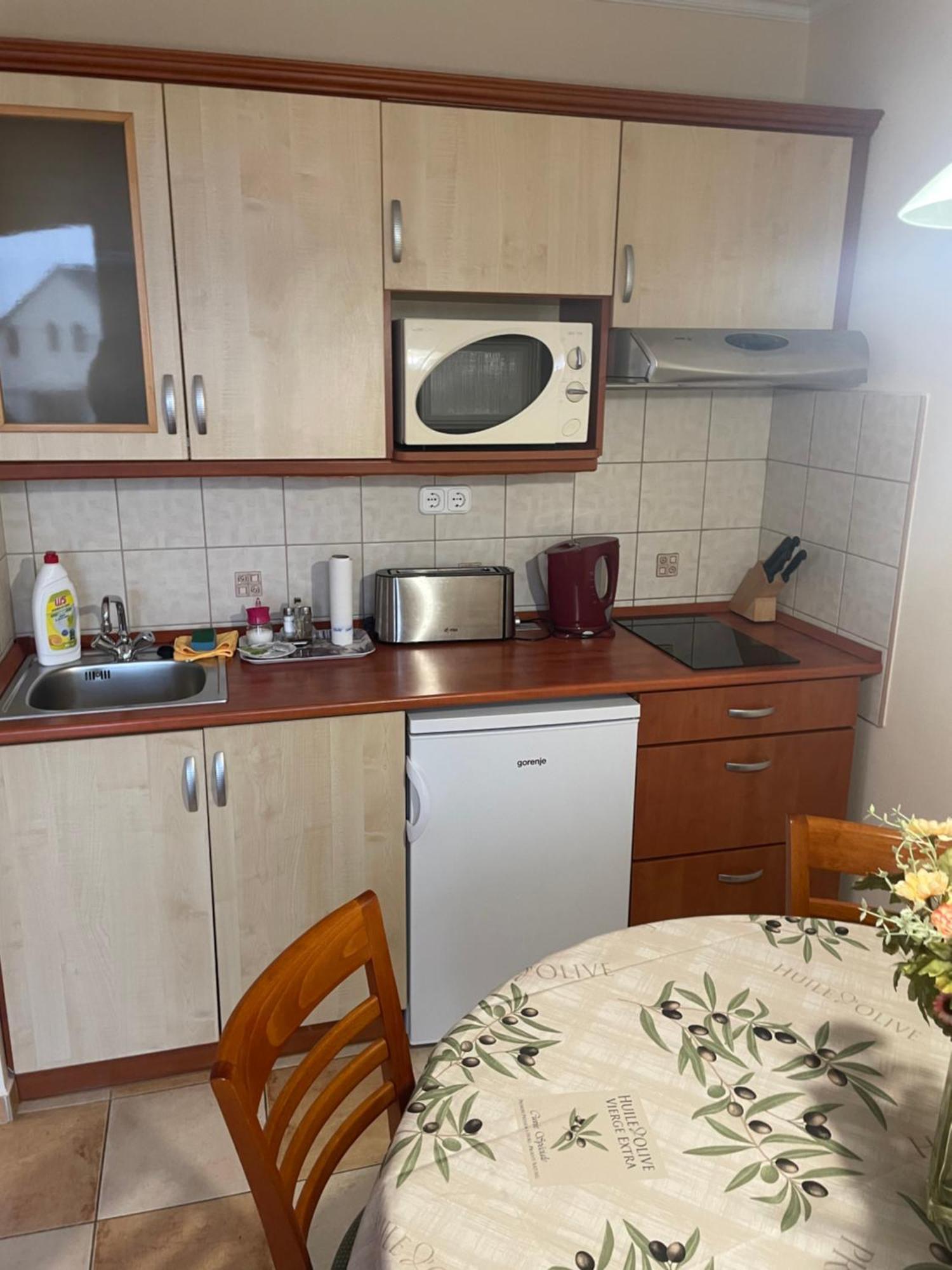 Aparthotel Garda Wellness Apartmanhaz Hévíz Zimmer foto